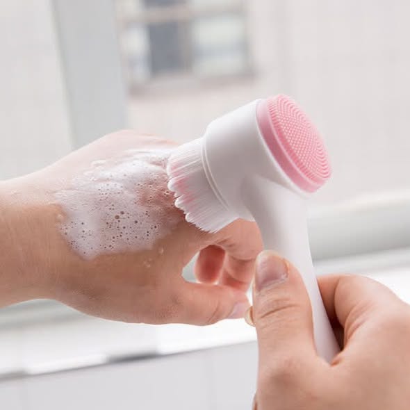 Dual Cleansing Brush image 2